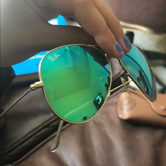 Ray-Ban Aviator Flash Lenses (RB3025) - Picture 3 of 5